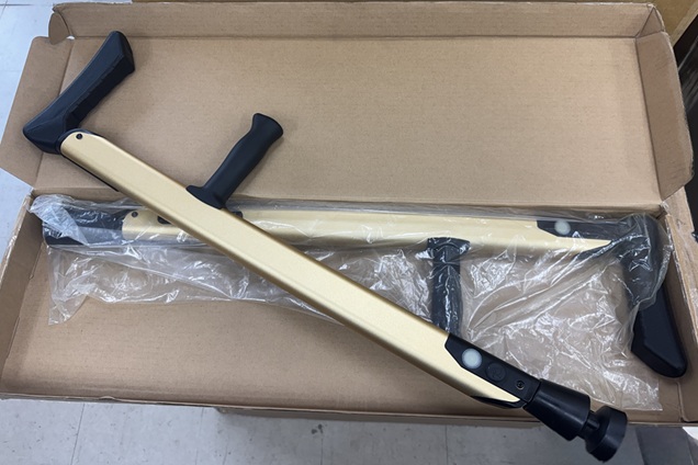 X-Crutch　(エックスクラッチ)　伸縮式松葉杖